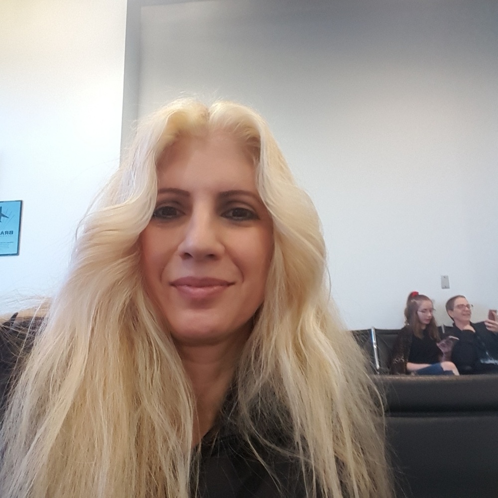 Meet your Posher, Debbie